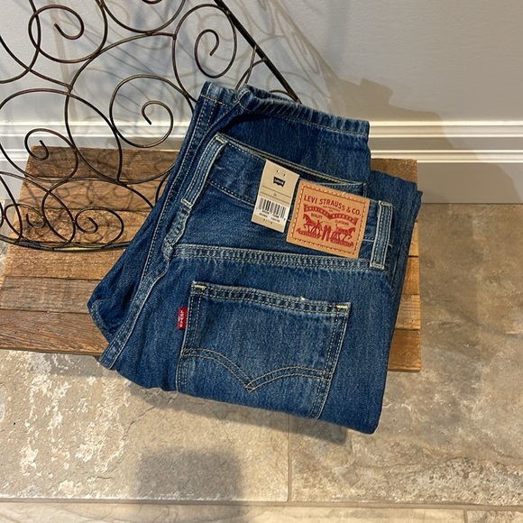 🆕 Levi’s Low Pro Women’s Jeans - Picture 5 of 13